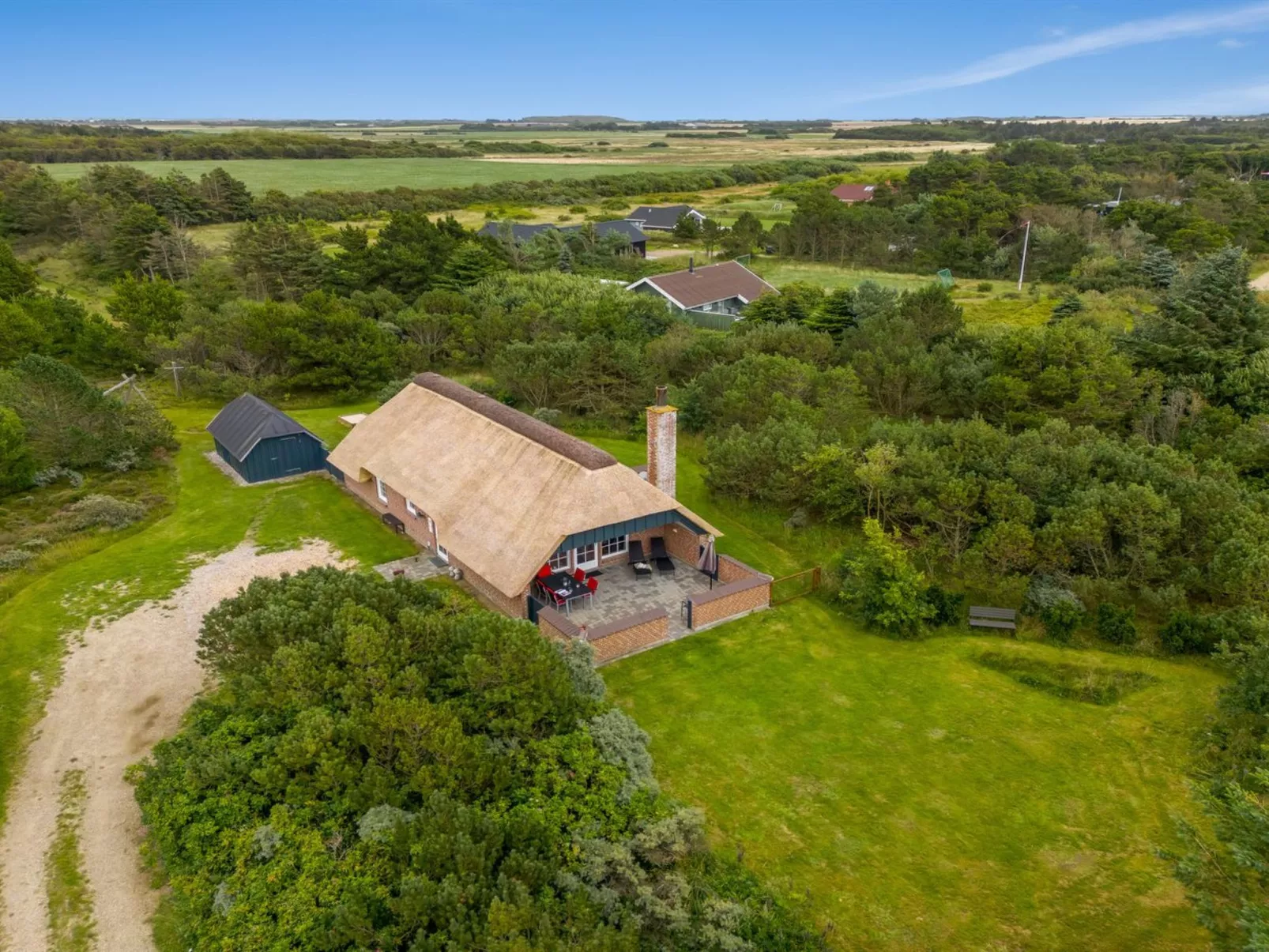 "Pasi" - 1.2km from the sea-Outside