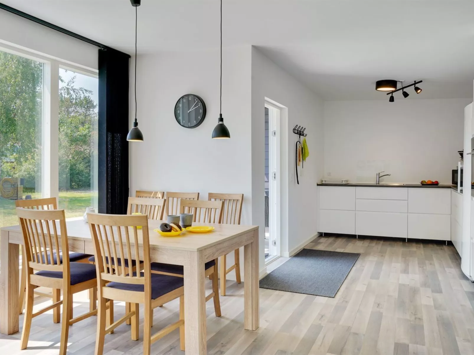 "Sighmund" - 530m from the sea-Inside