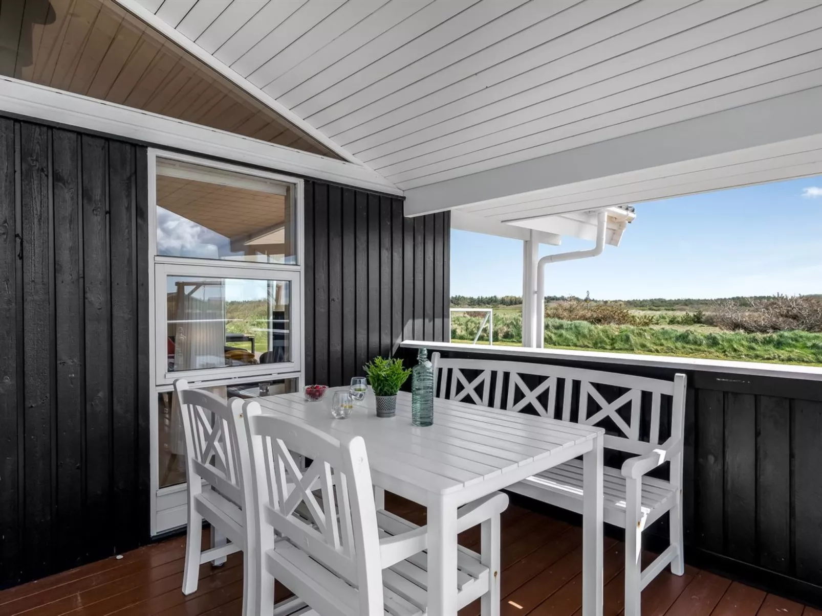 "Floriana" - 650m from the sea-Draußen