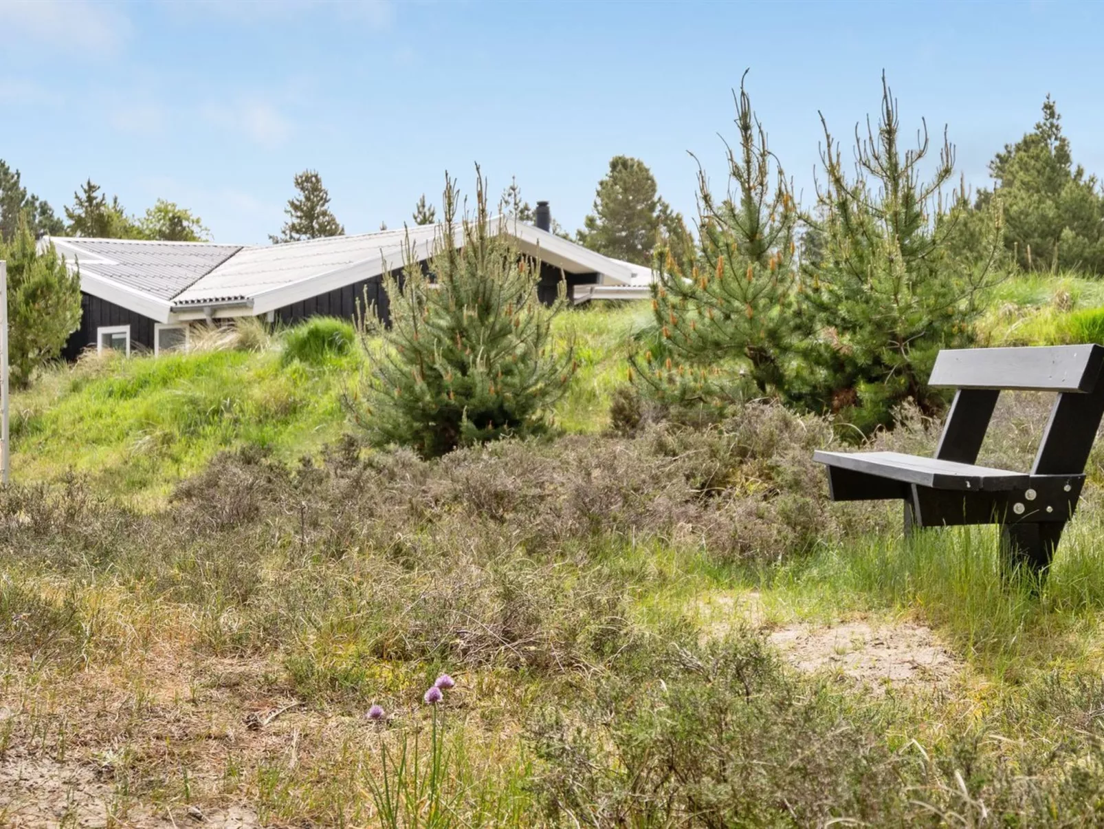 "Fredrikka" - 3.9km from the sea-Outside