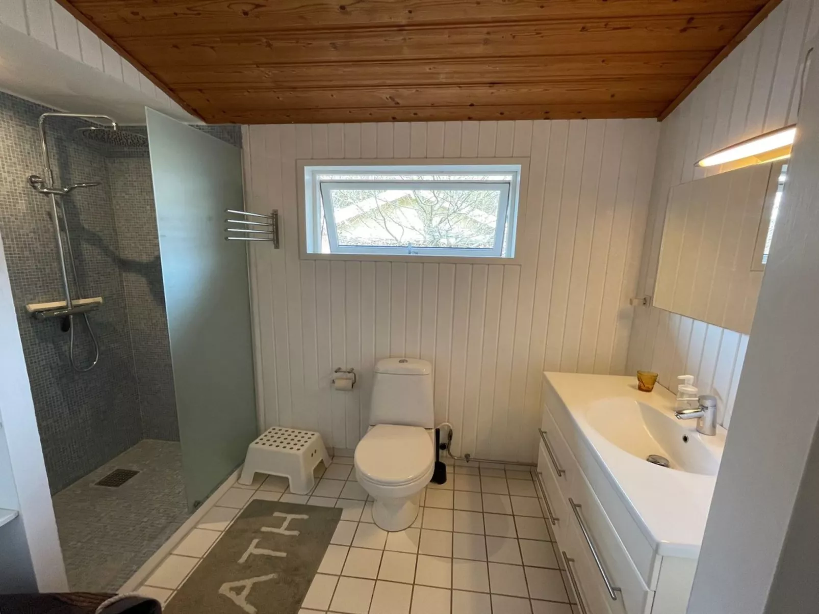 "Lucie" - 1.5km from the sea-Inside