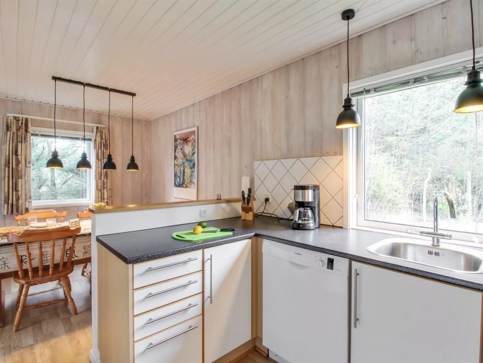 "Zenitha" - 300m from the sea-Drinnen