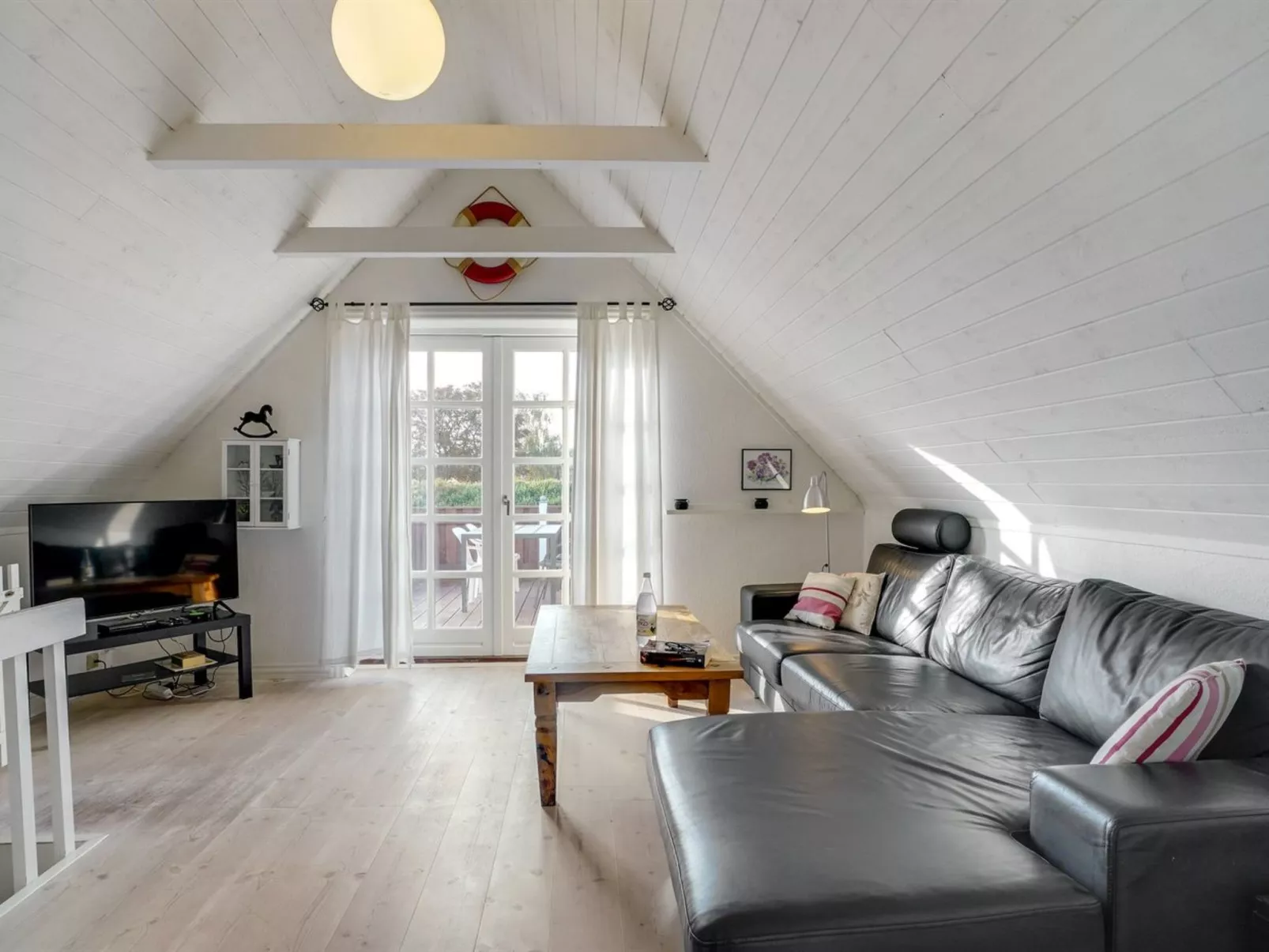 "Hethin" - 100m from the sea-Dedans