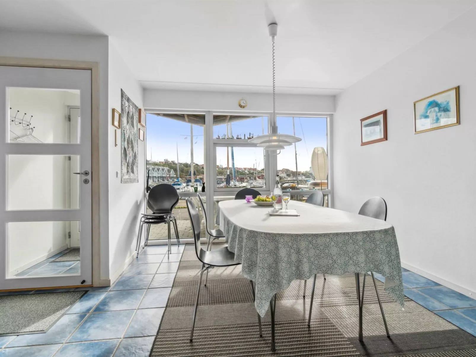 "Frigg" - 10m from the sea-Dedans