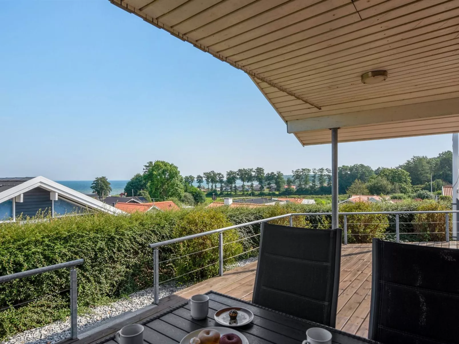 "Ebbeline" - 150m from the sea-Dehors