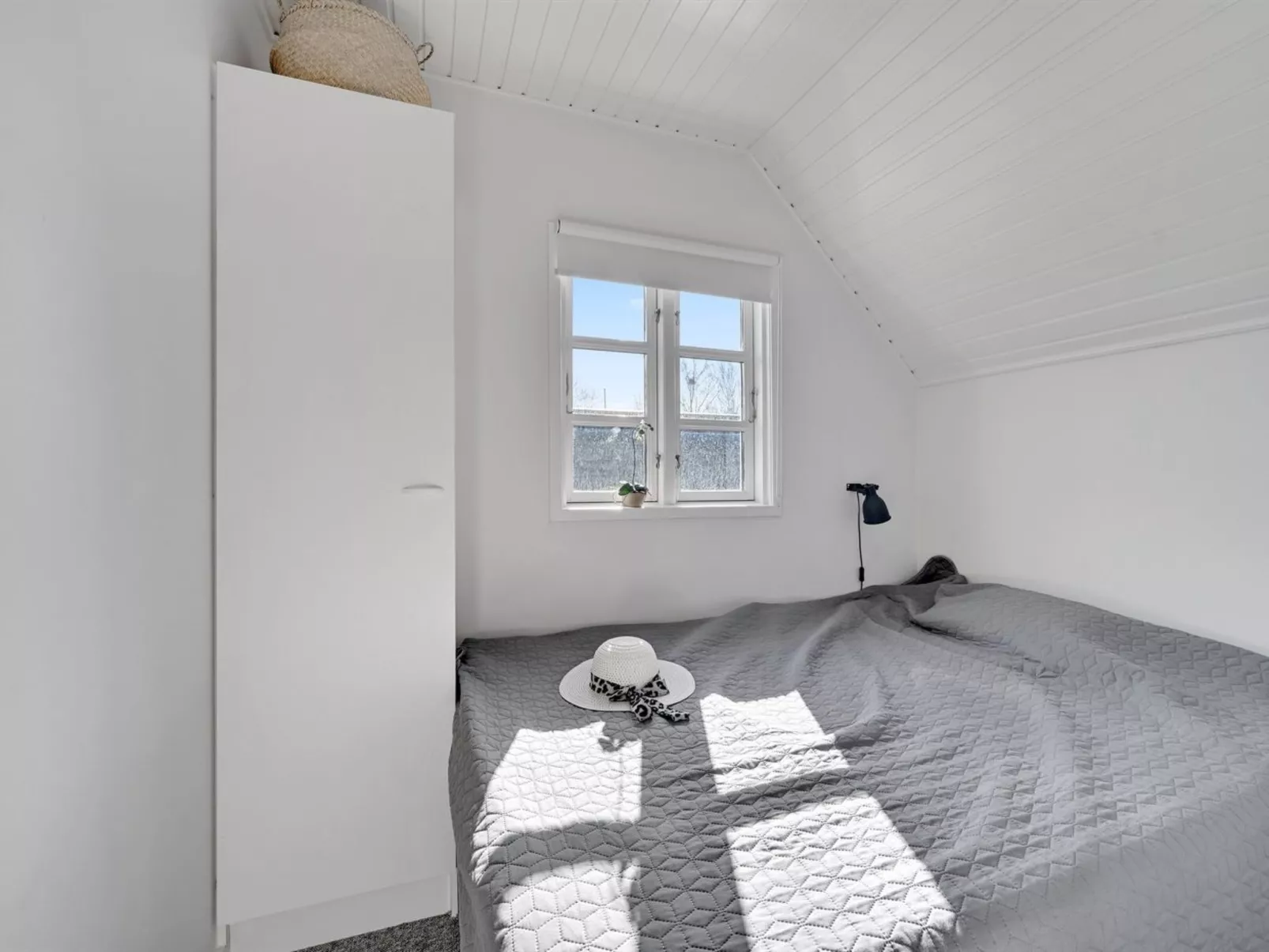 "Ulv" - 25m from the sea-Dedans