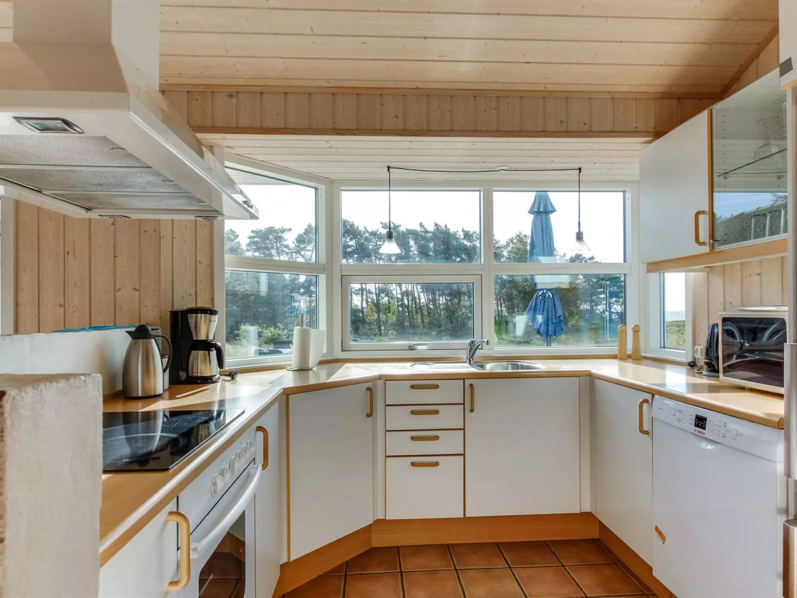 "Kajsa" - 50m from the sea-Inside