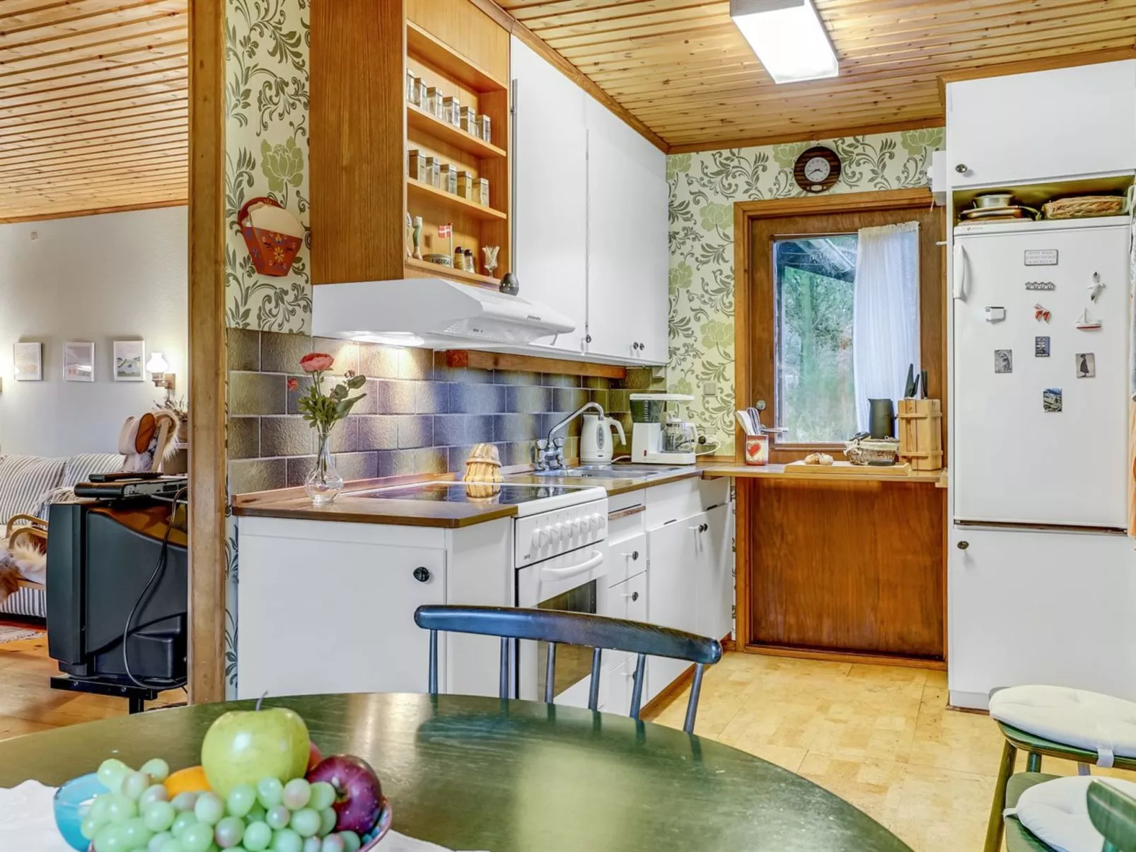 "Carina" - 5km from the sea-Inside