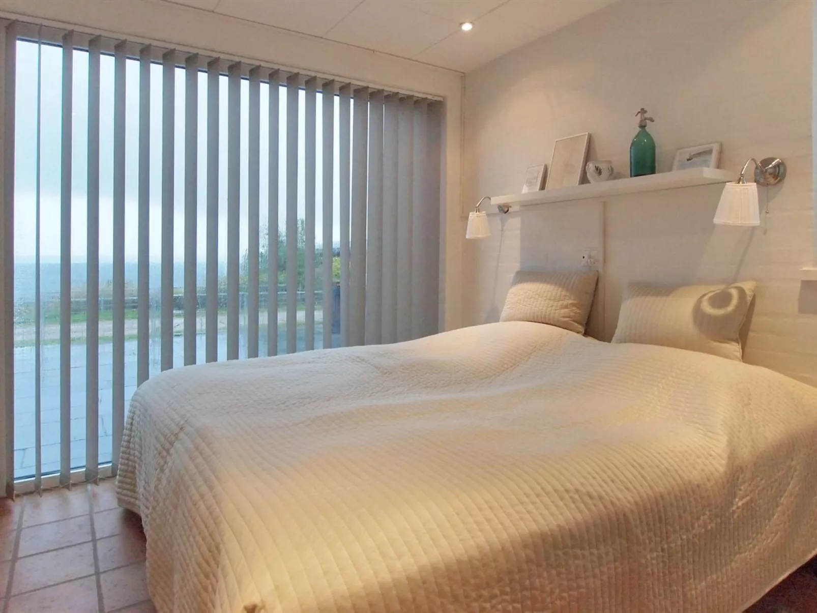 "Laila" - 50m from the sea-Inside