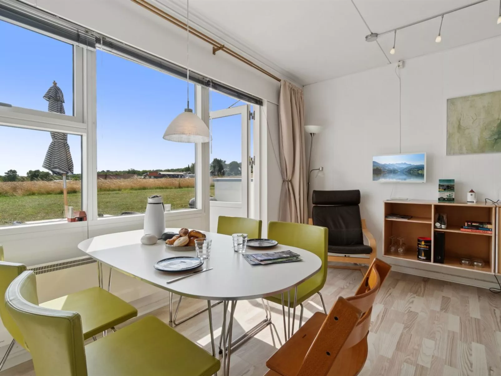 "Mia" - 200m from the sea-Inside