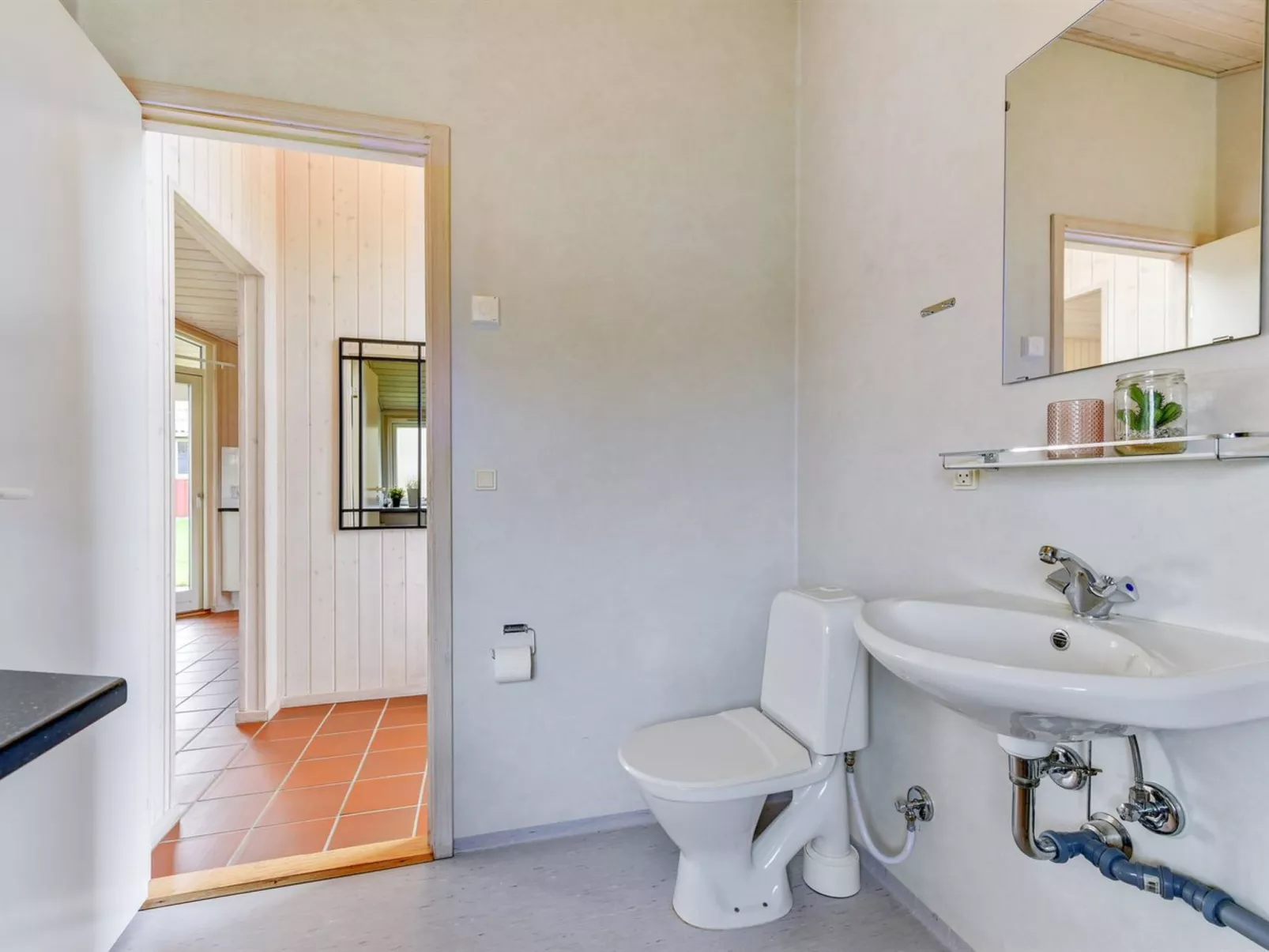 "Helga" - 100m from the sea-Drinnen