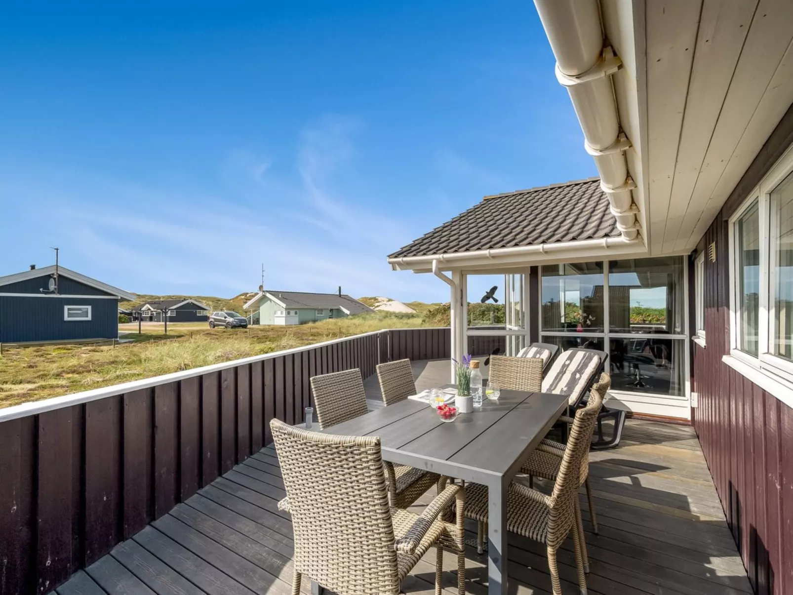 "Thrugot" -  from the sea-Dehors