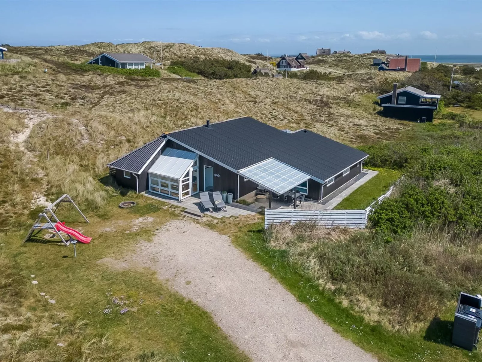 "Saku" - 495m to the fjord-Draußen