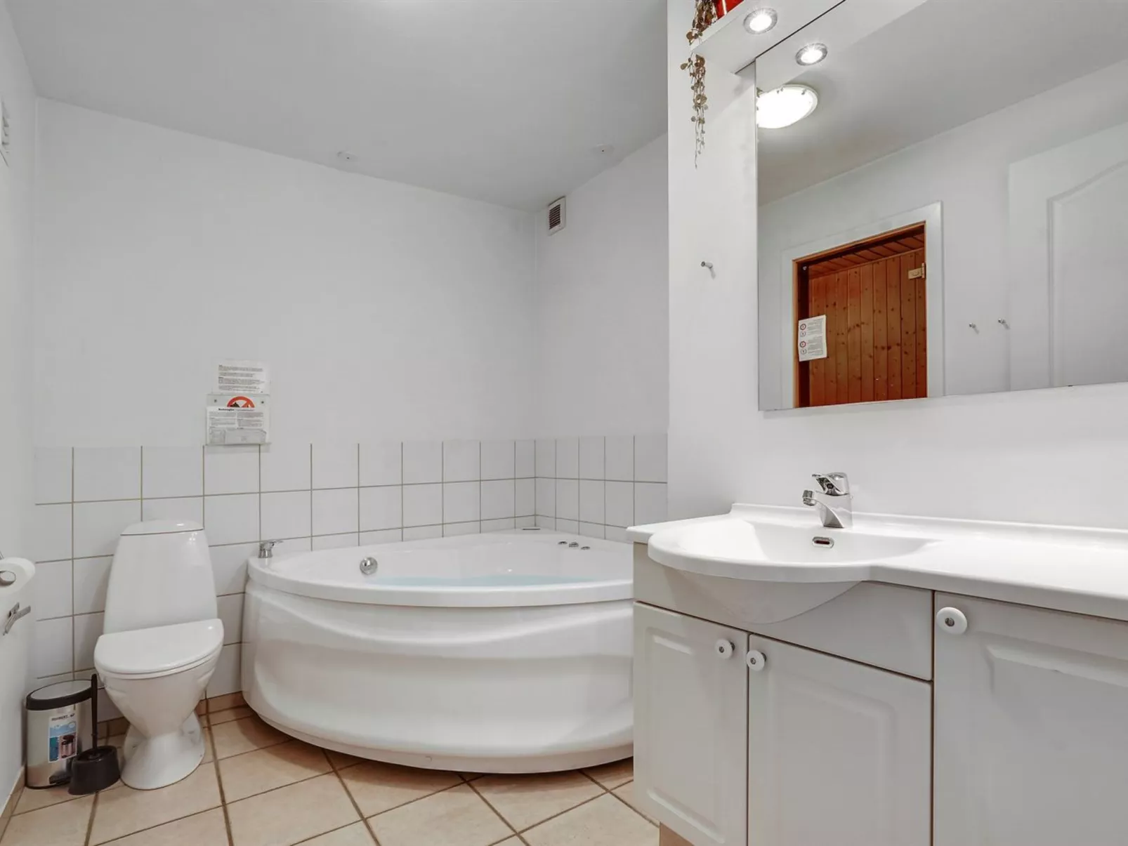 "Marga" - 400m from the sea-Inside