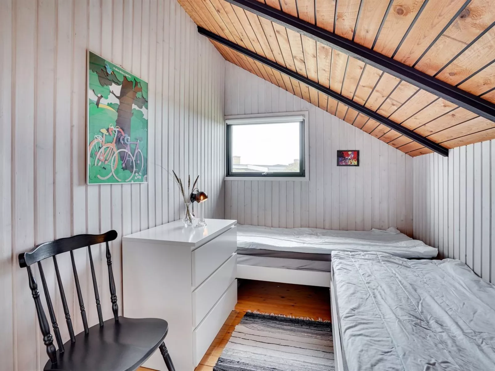 "Ardan" -  from the sea-Inside