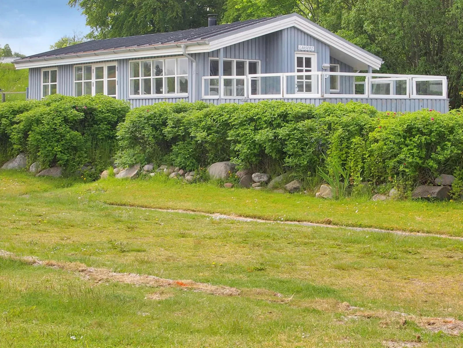 "Melia" - 50m to the fjord-Outside