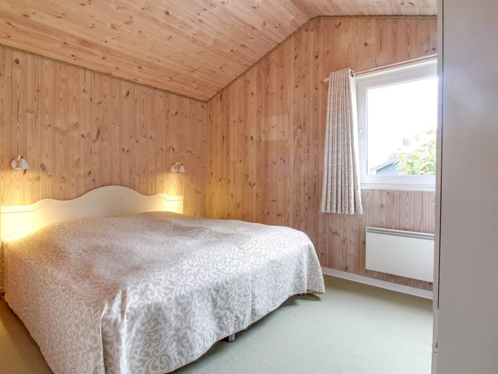 "Gudni" - 250m from the sea-Drinnen