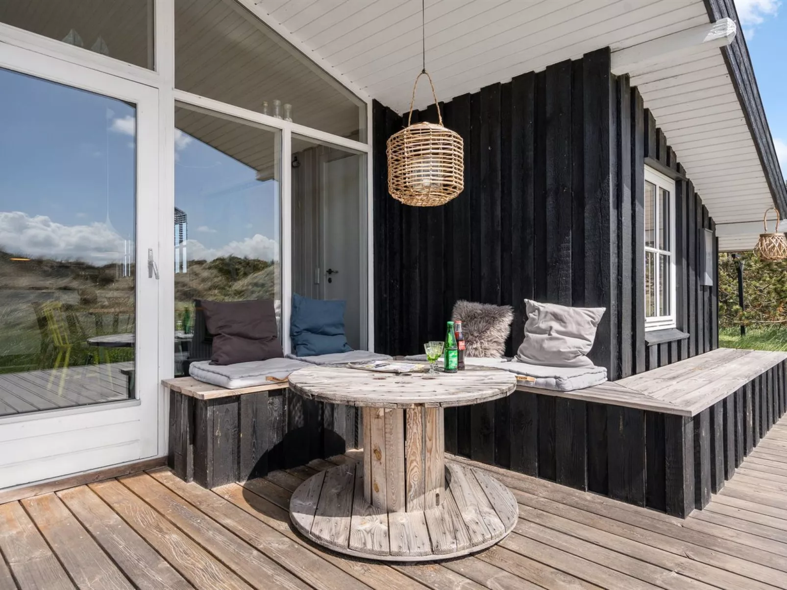 "Driss" - 500m from the sea-Outside