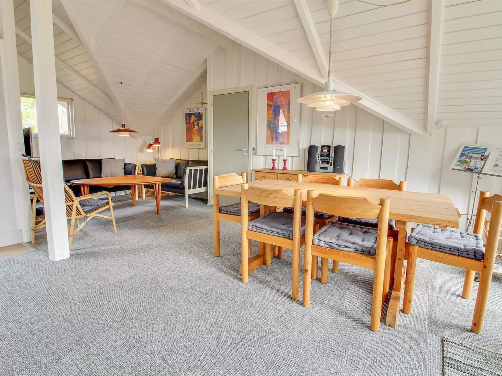 "Josie" - 200m from the sea-Drinnen