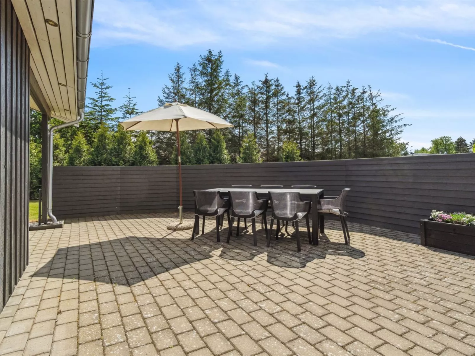 "Ljupco" - 500m to the fjord-Draußen