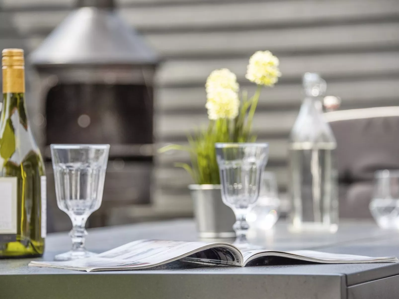 "Donka" - 300m to the fjord-Draußen