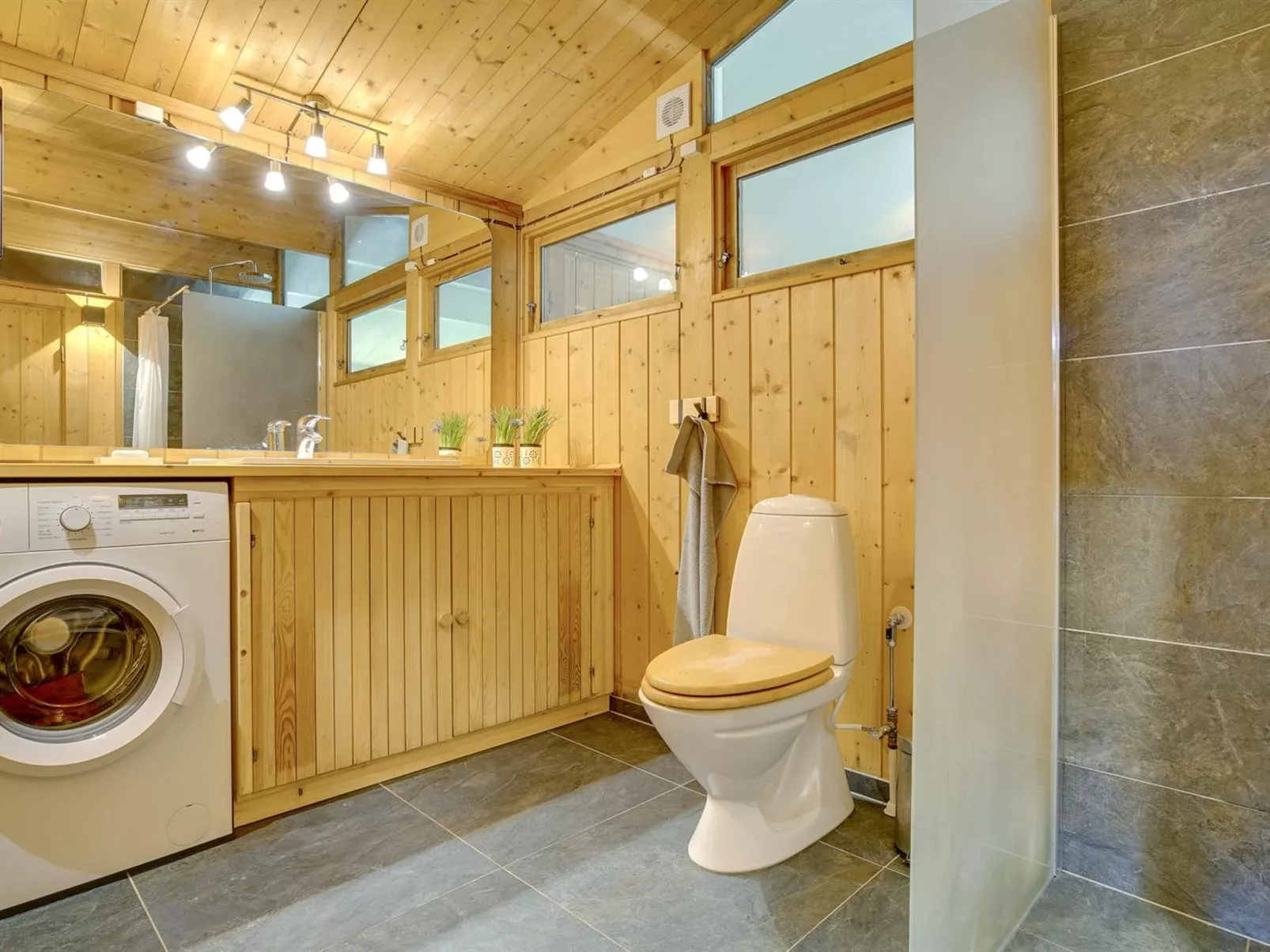 "Myrra" - 10m from the sea-Inside