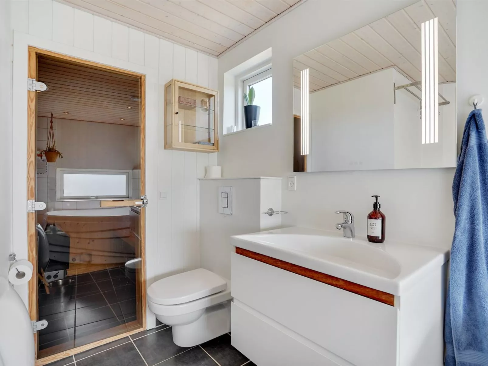 "Sotir" -  from the sea-Inside