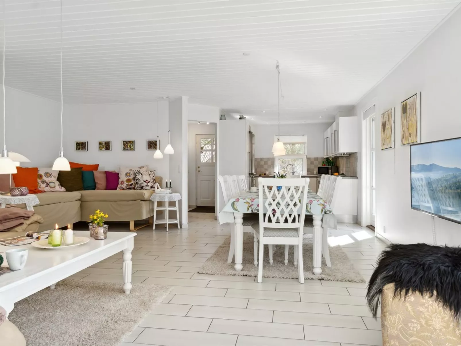 "Alla" - 500m from the sea-Inside