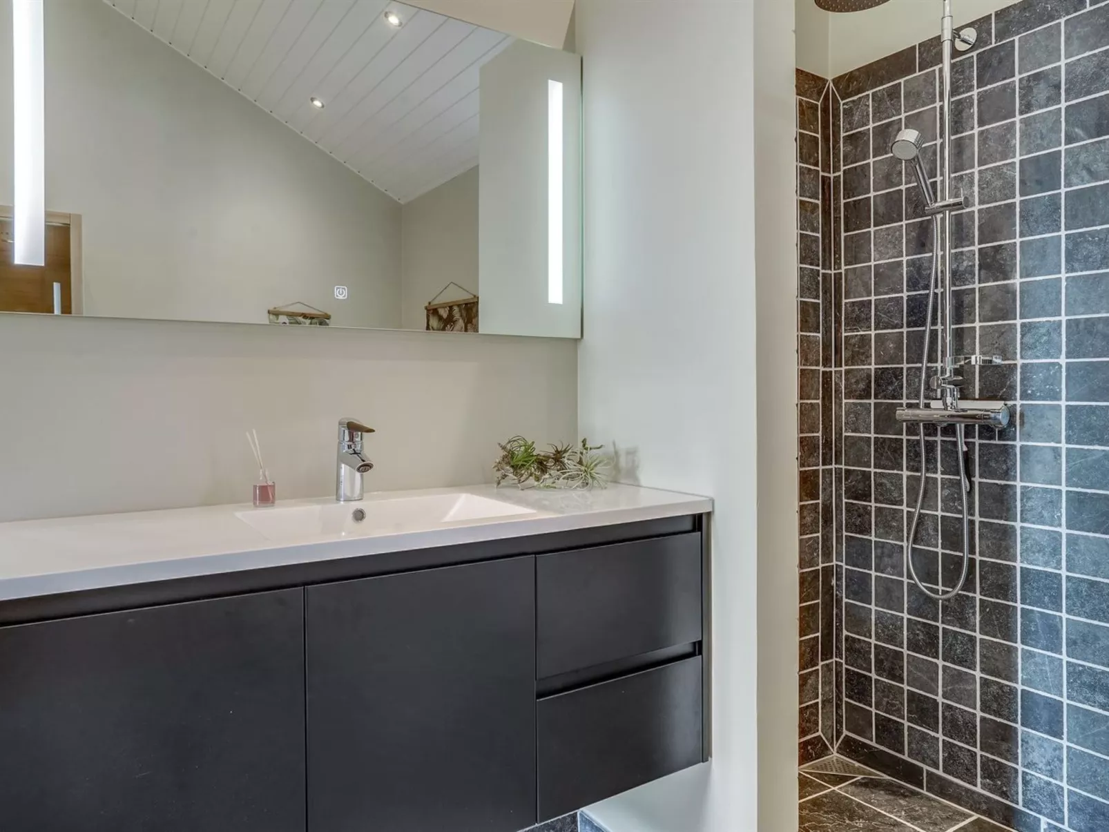 "Taija" - 1.5km from the sea-Inside