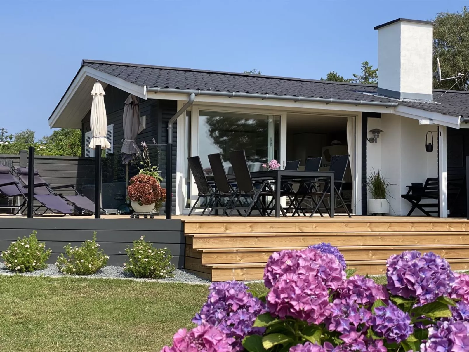 "Eddy" - 50m from the sea-Outside