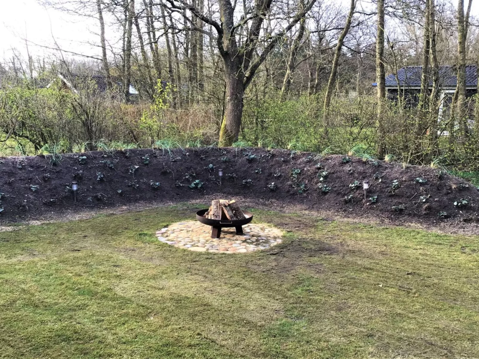 "Gustaf" - 400m to the fjord-Outside