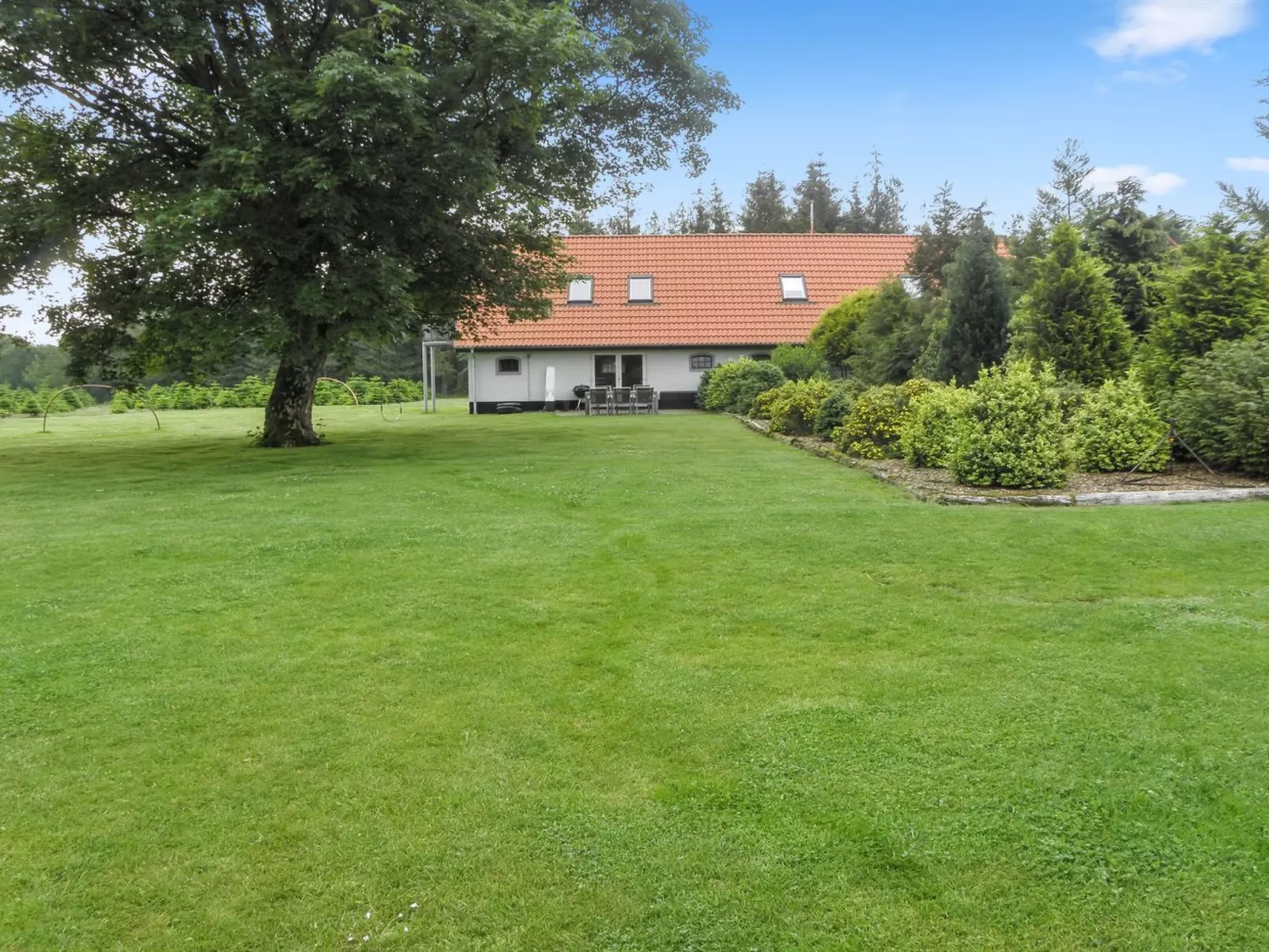 "Beatha" - 25km to the fjord-Outside