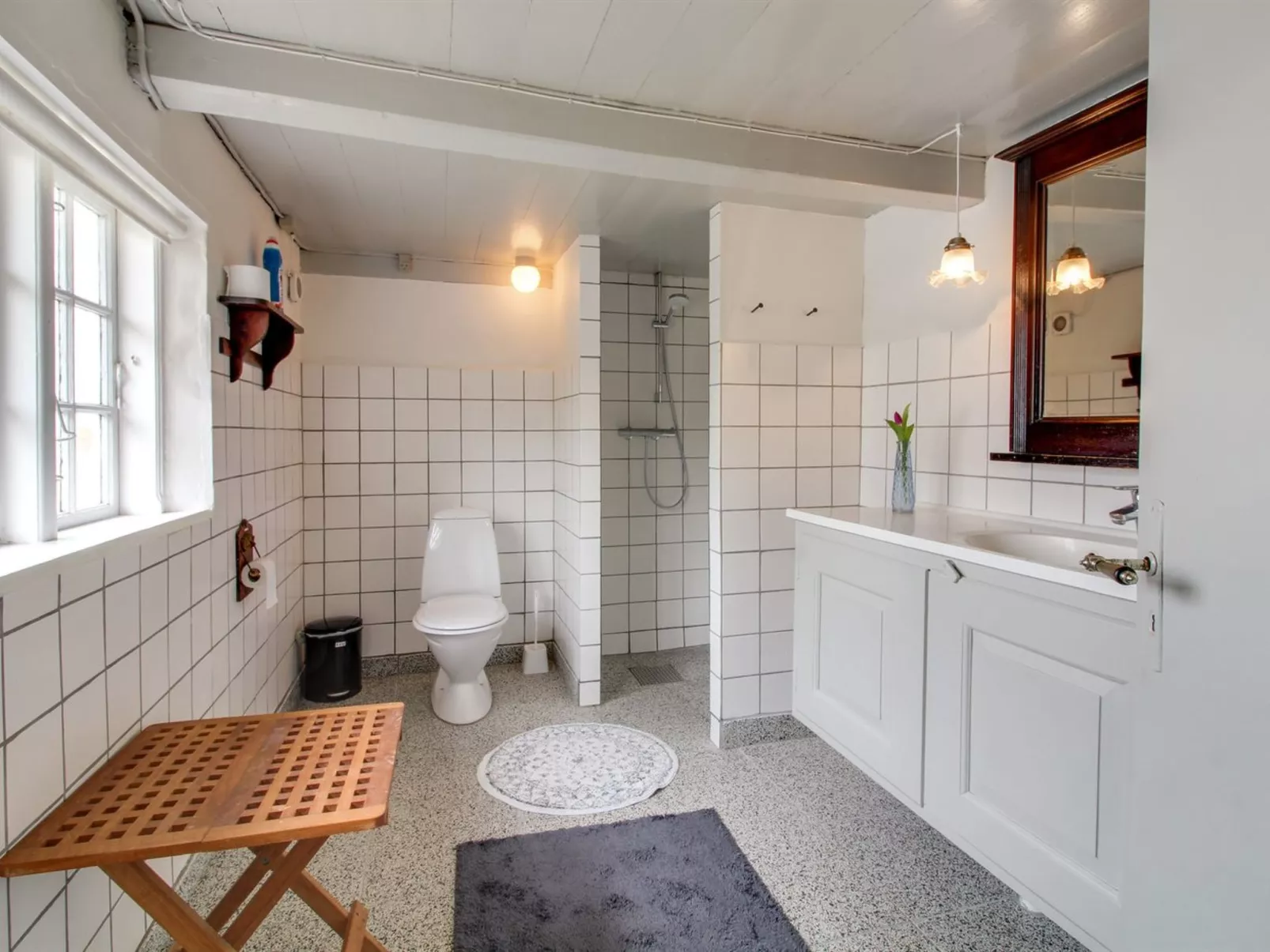 "Saarah" - 25km from the sea-Inside