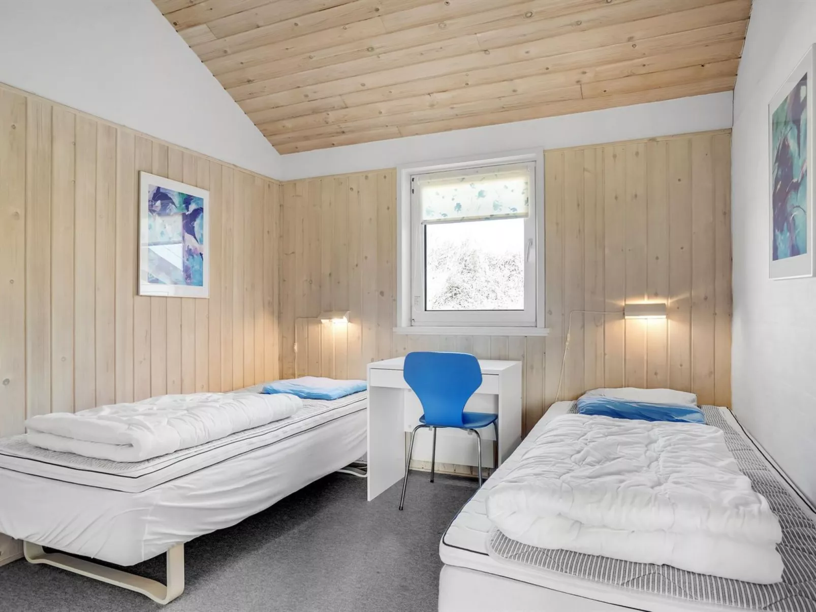 "Ritha" - 350m from the sea-Inside