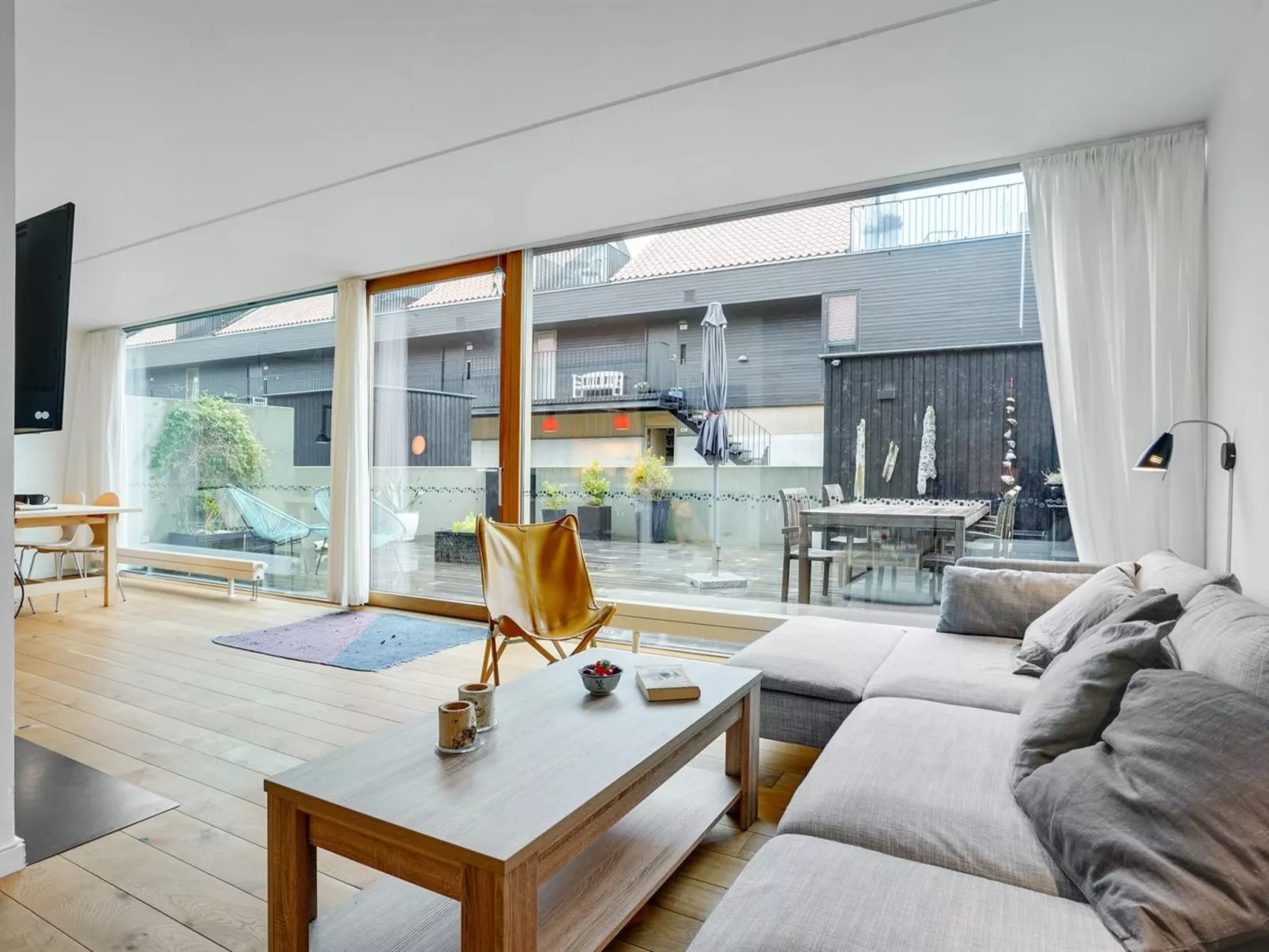 "Heigo" - 25m from the sea-Drinnen