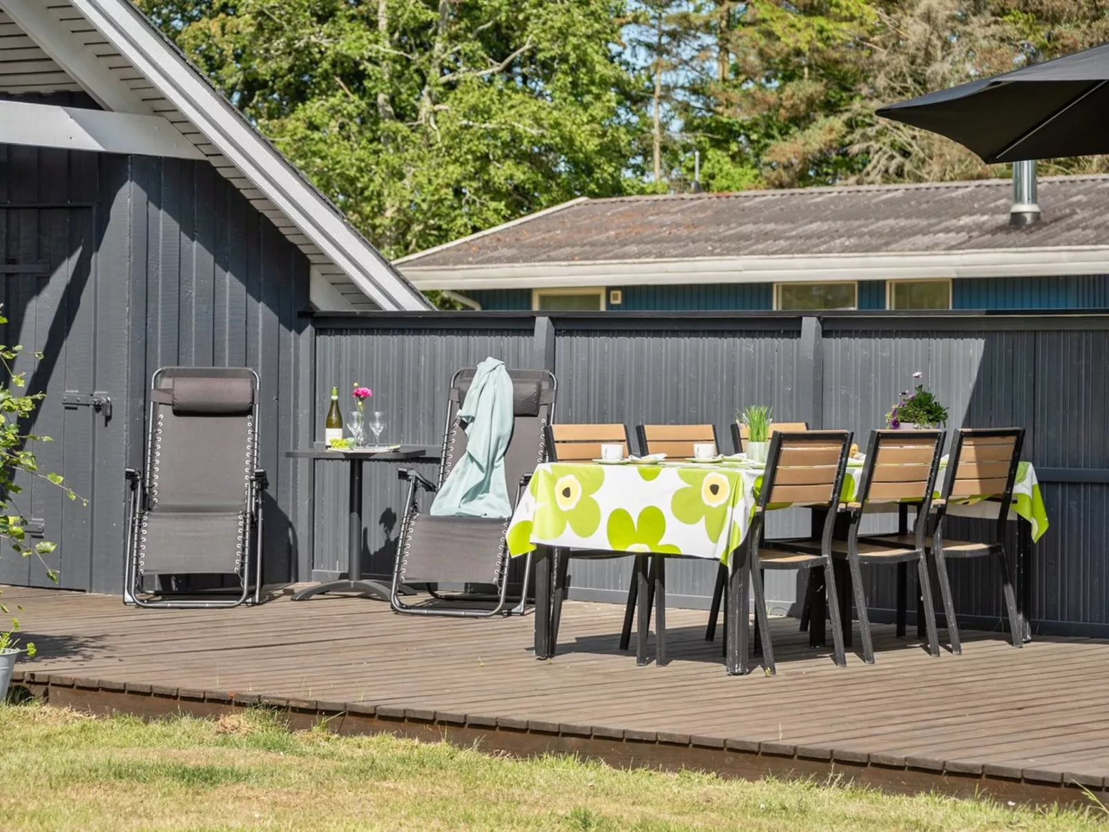 "Herbert" - 1km from the sea-Draußen