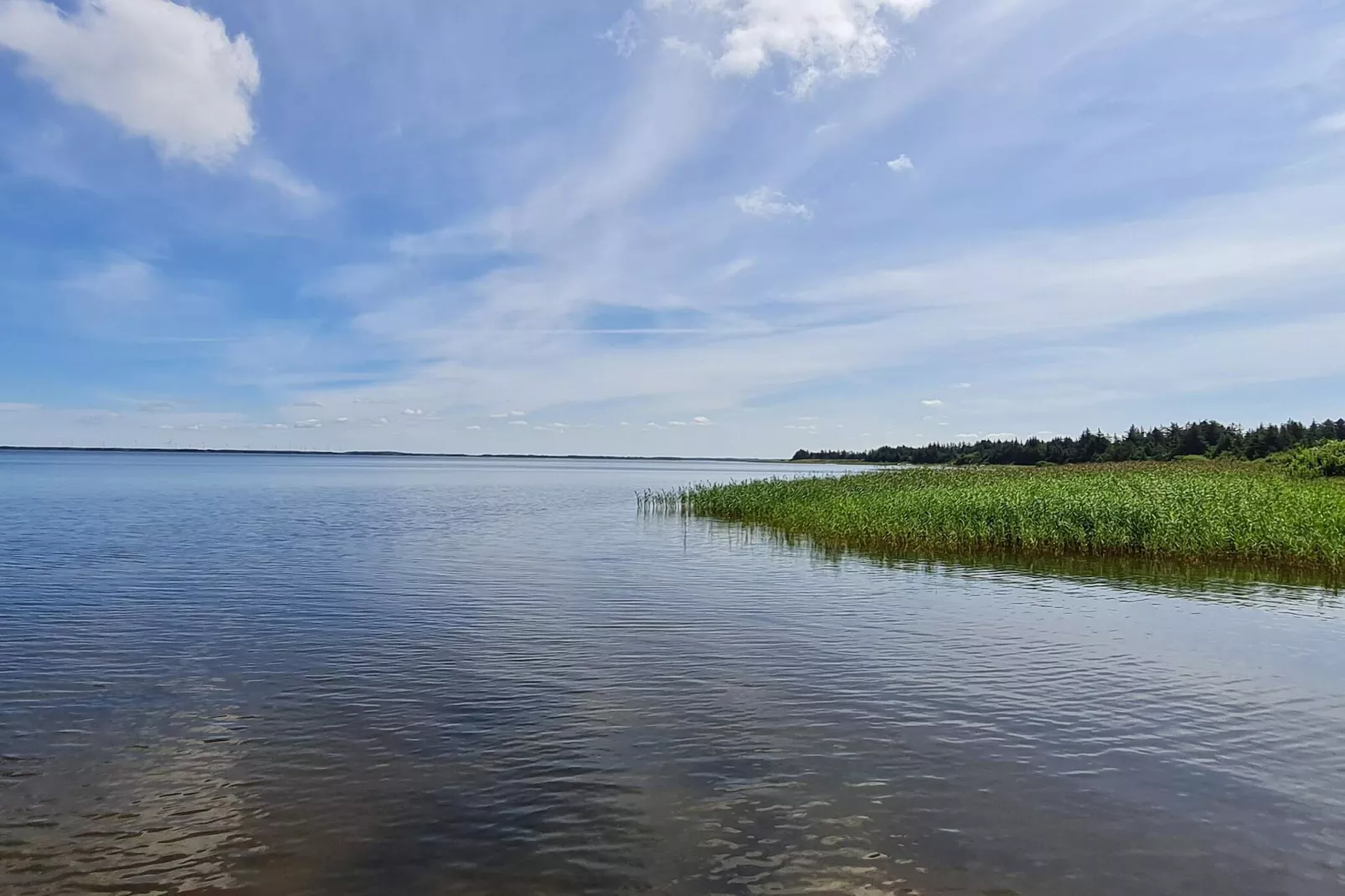 Refuge moderne près de Sandholm -- By Traum Ferienwohnungen-Vue sur l'eau