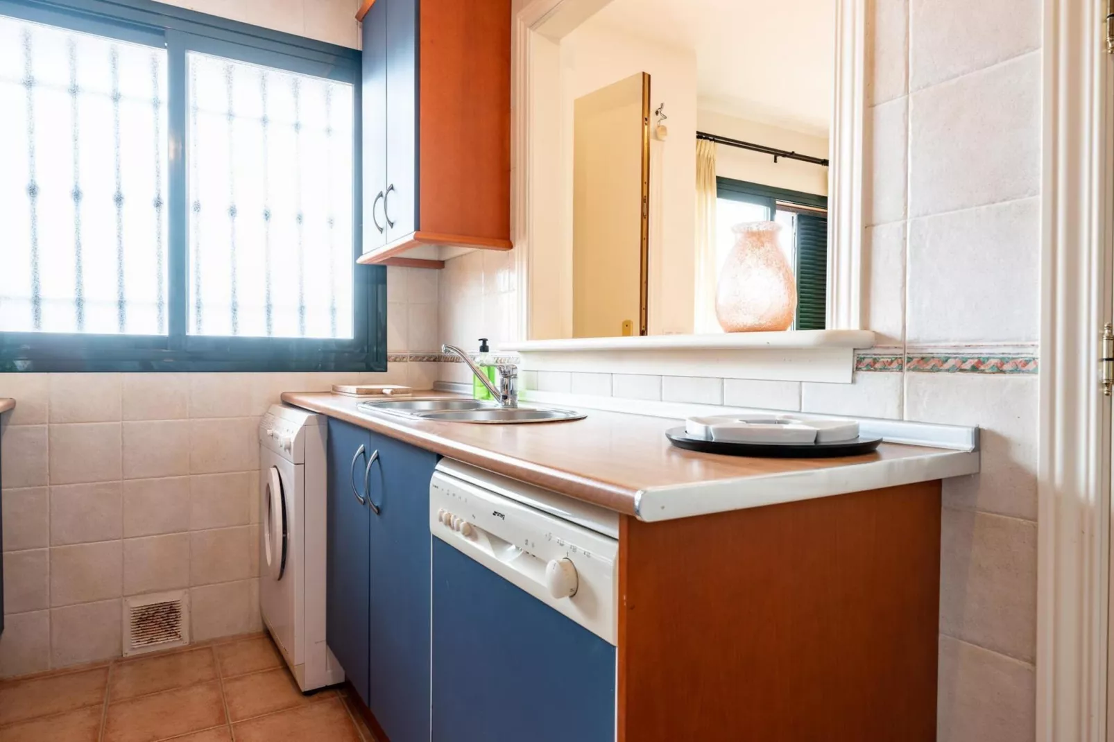 CT 237 GR - Carmenes Dream - Incredible Views-Cuisine