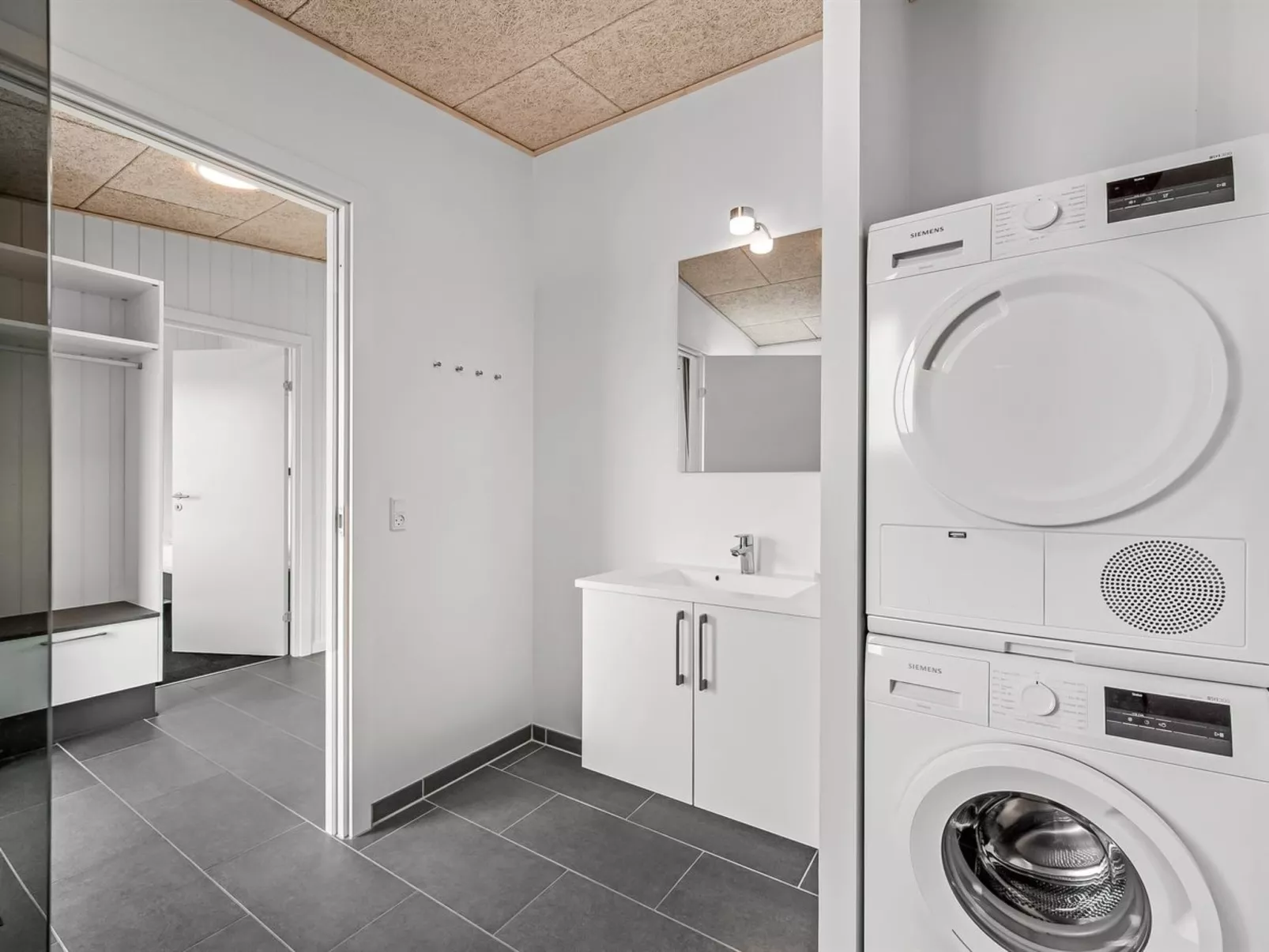 "Ilindenka" - 500m from the sea-Inside