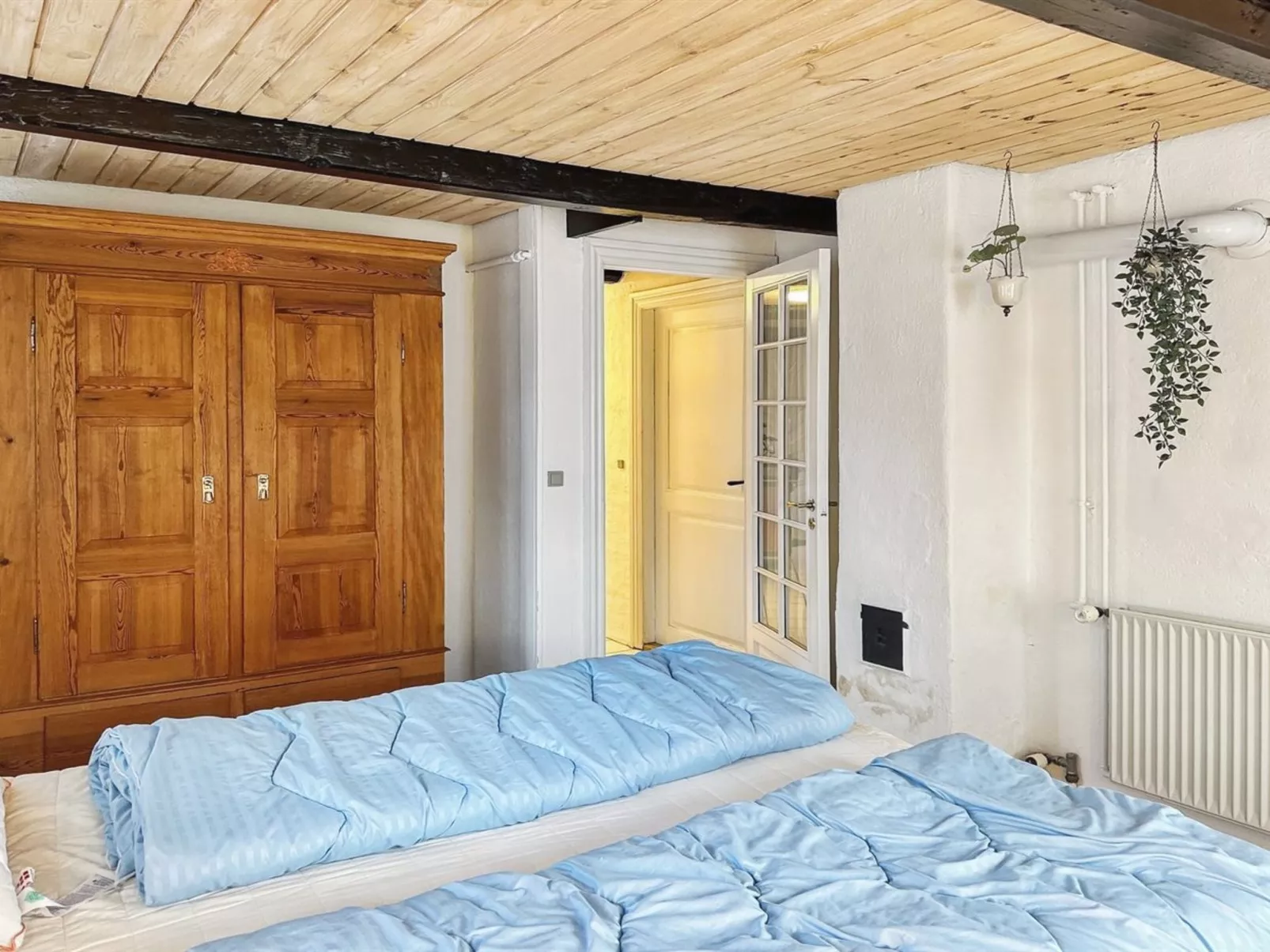 "Maelle" - 25km from the sea-Drinnen