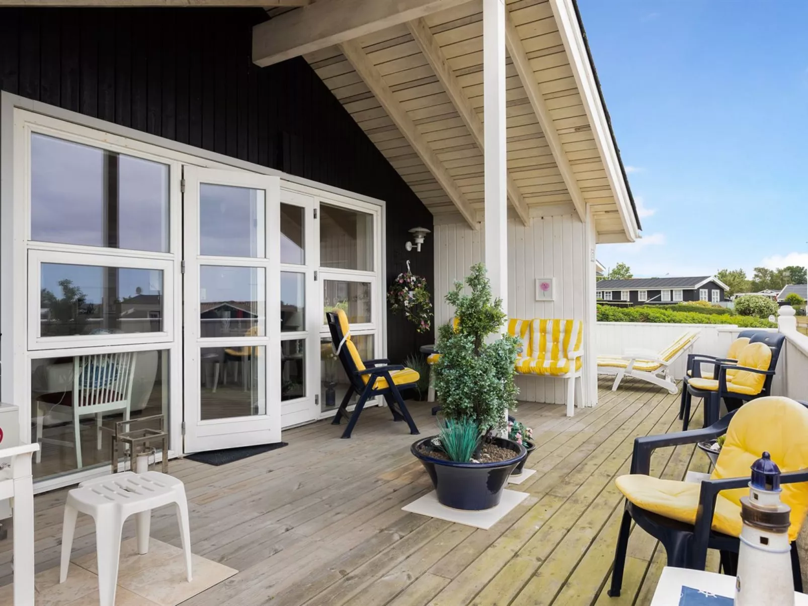 "Yvette" - 150m from the sea-Draußen