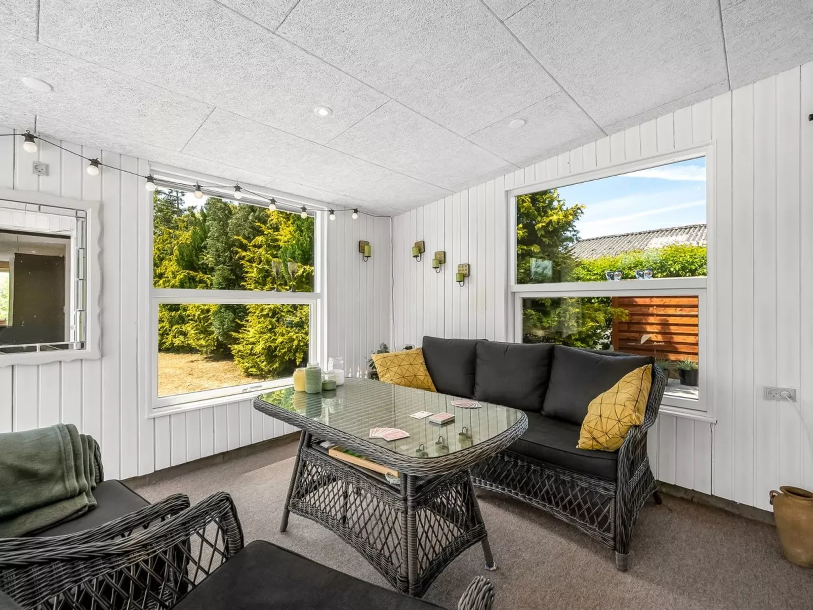 "Eira" - 350m to the fjord-Inside