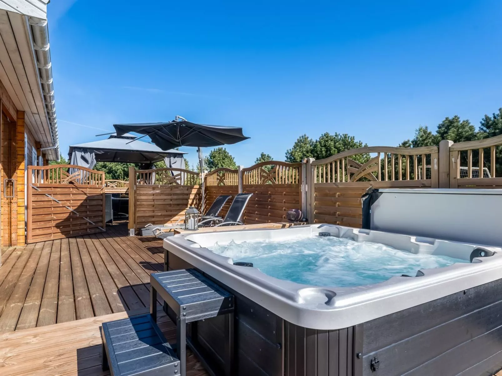 "Vicktoria" - 1.5km from the sea-Inside