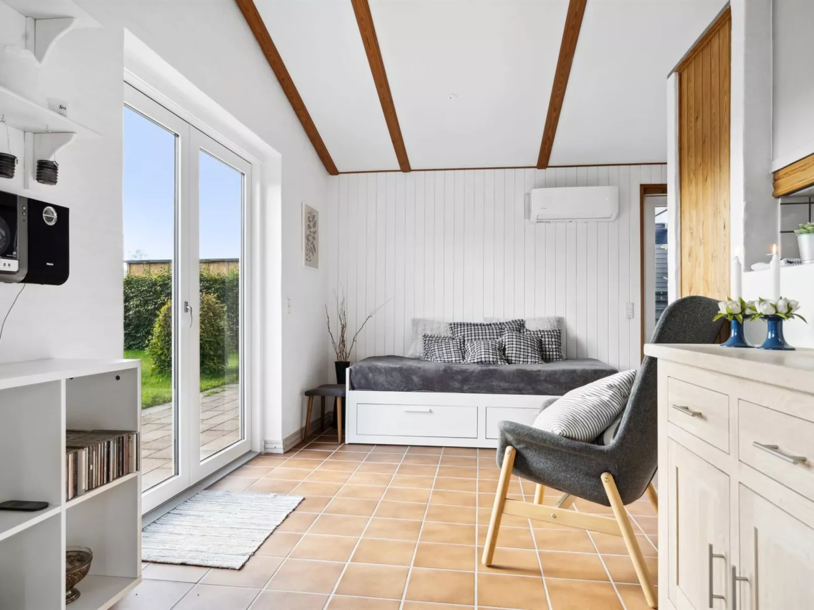 "Erko" - 300m from the sea-Drinnen