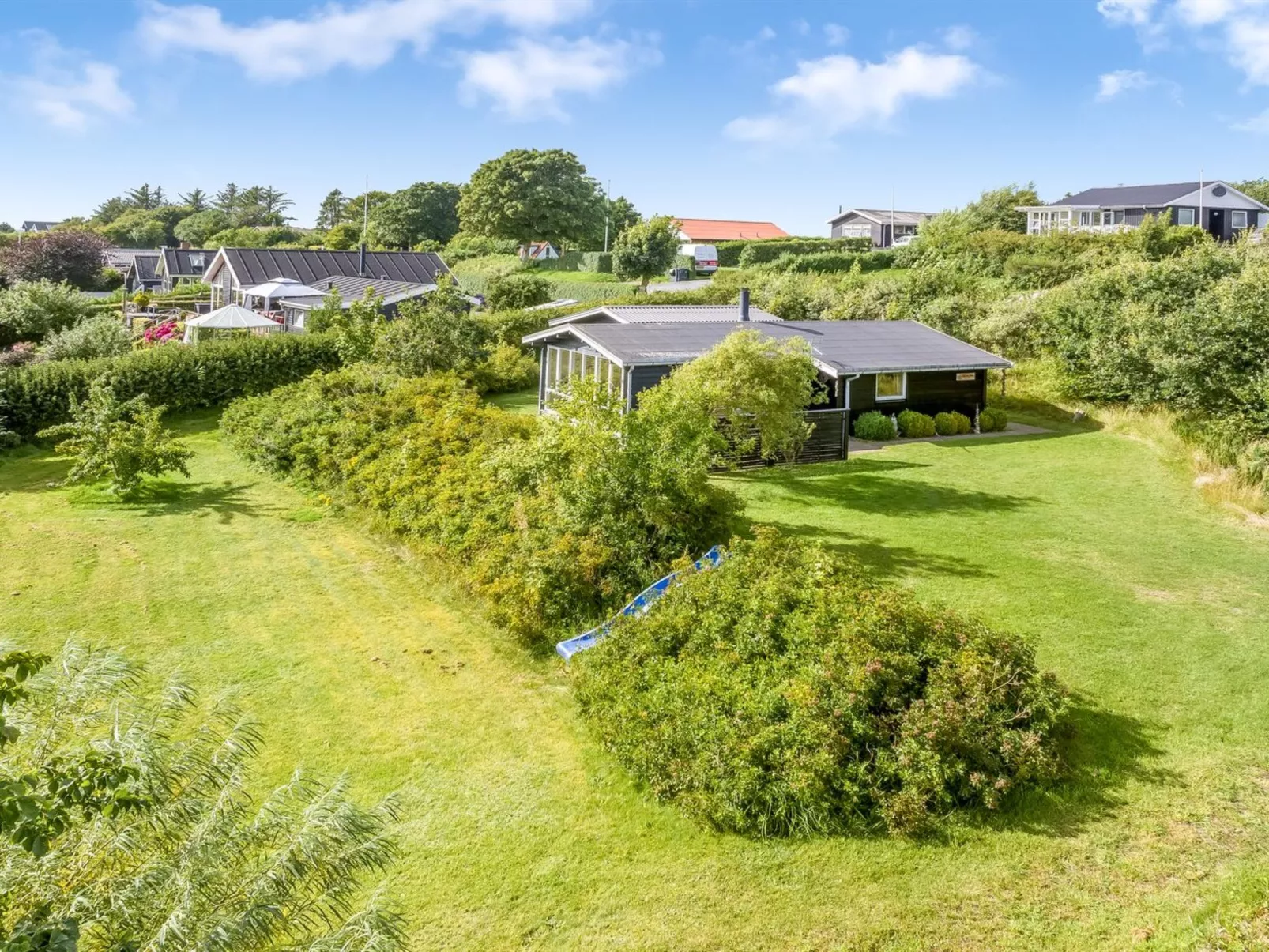 "Dimo" - 300m to the fjord-Outside