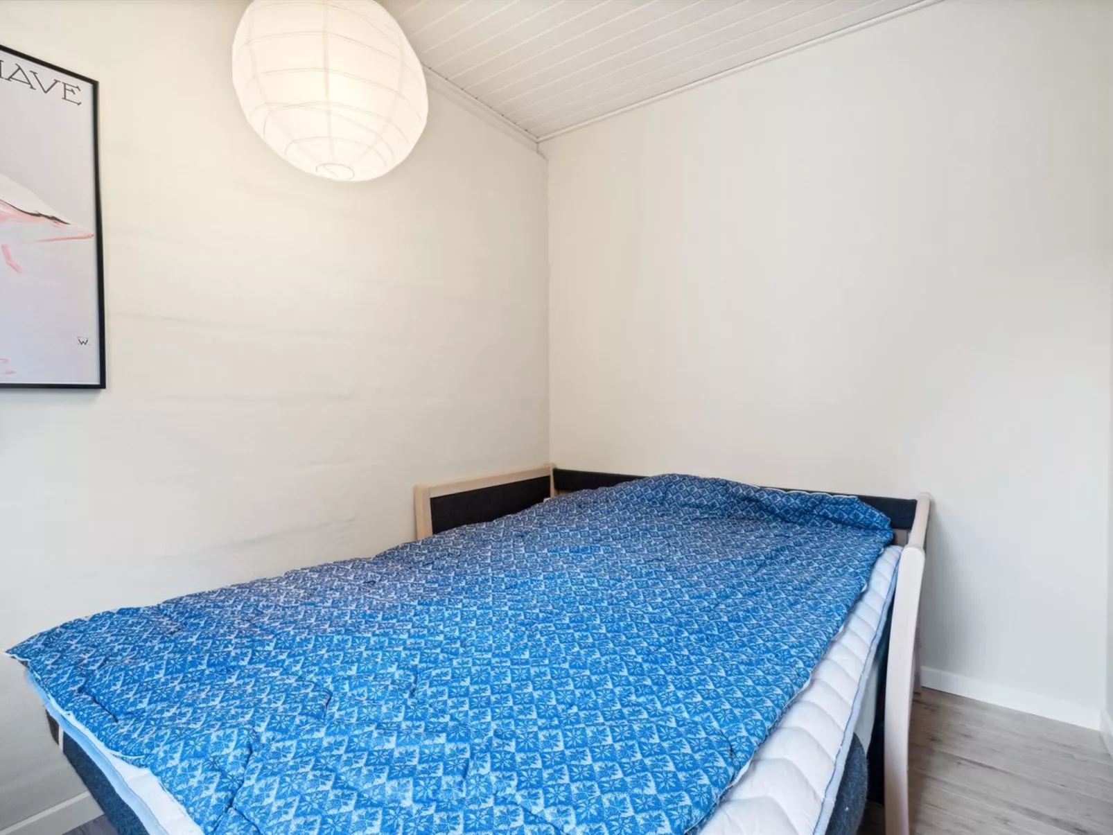 "Luchia" - 200m to the fjord-Drinnen