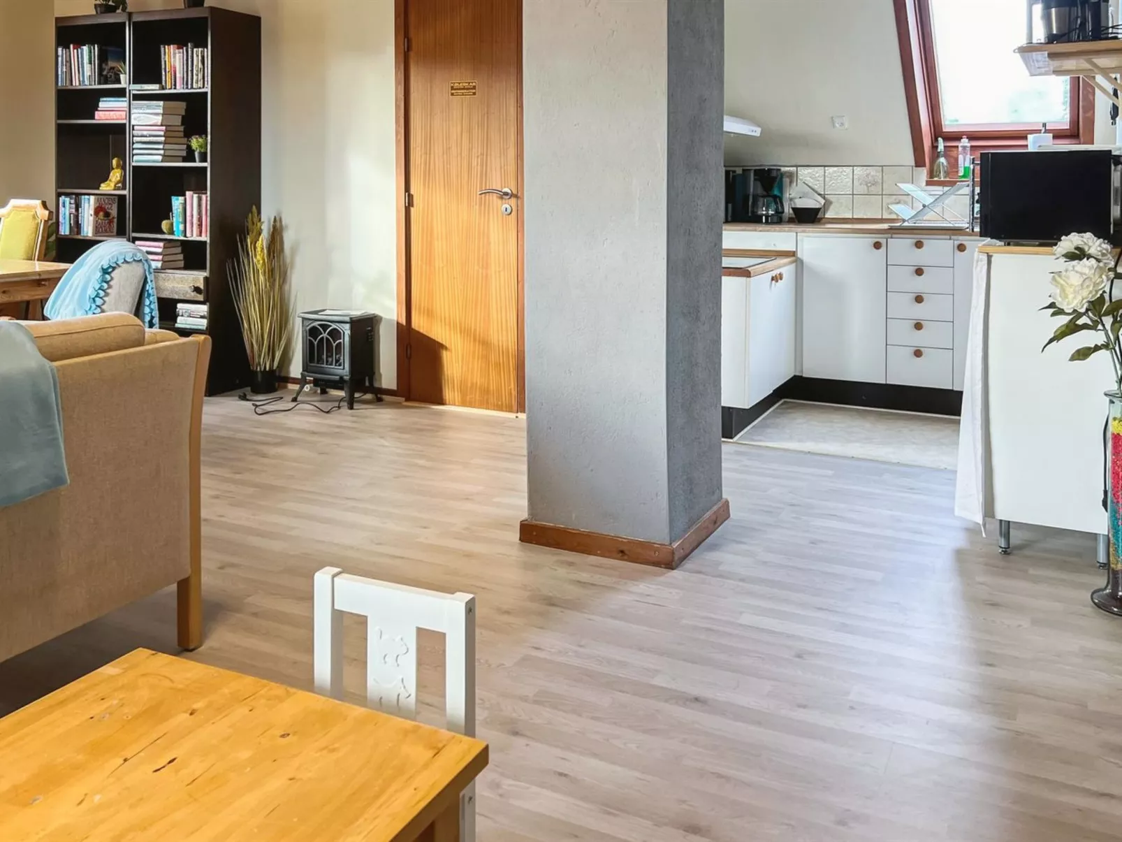 "Thera" - 5km from the sea-Inside