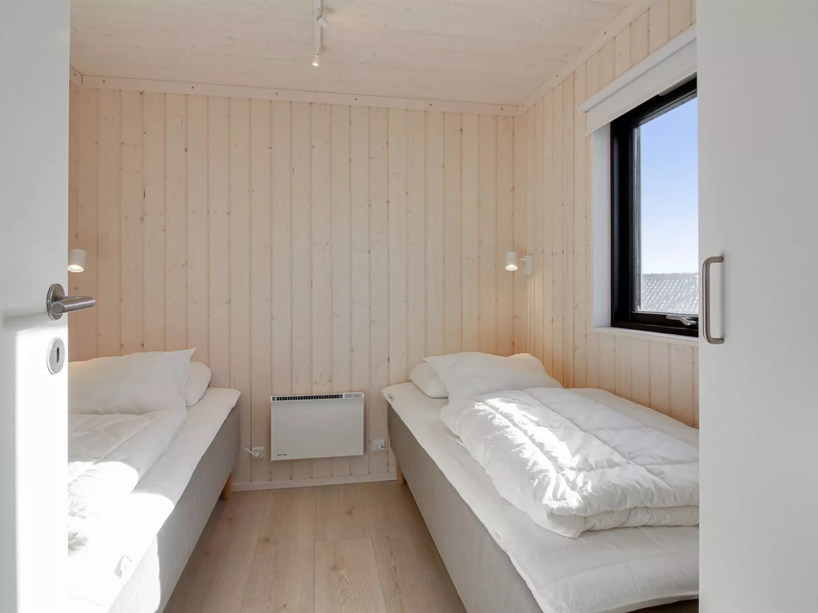 "Auno" - 140m from the sea-Drinnen