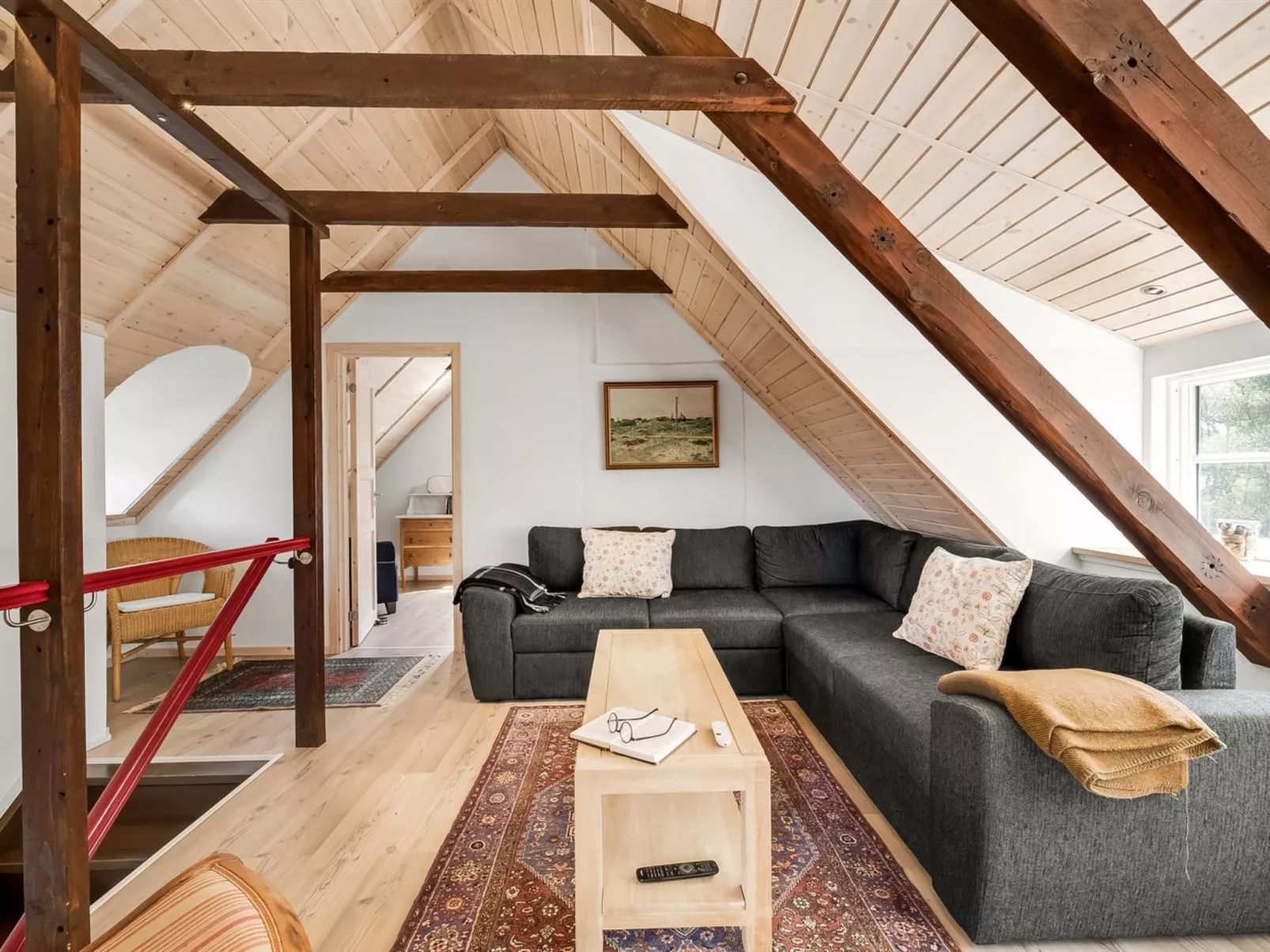 "Enya" - 1.2km from the sea-Dedans