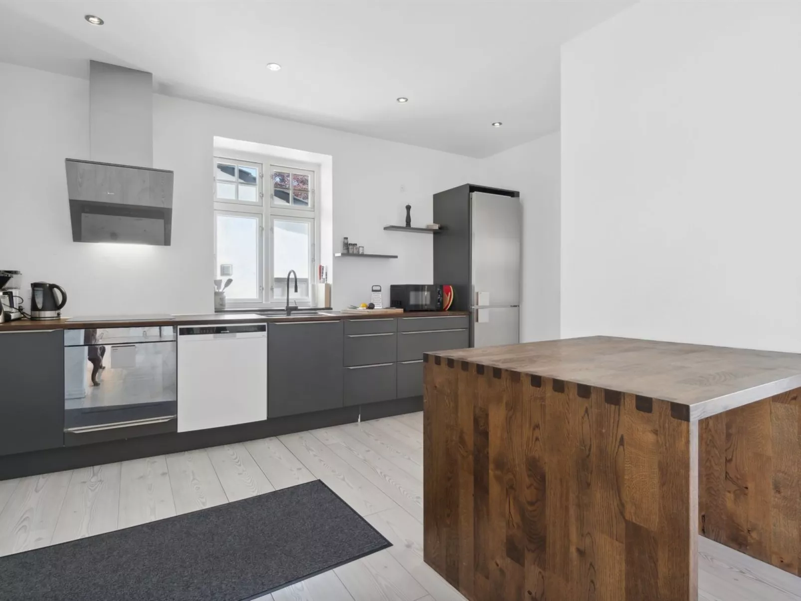 "Johanna" - 300m from the sea-Dedans